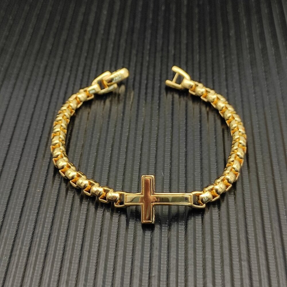 David Yurman Box Chain Cross Bracelet - Picture 6 of 6